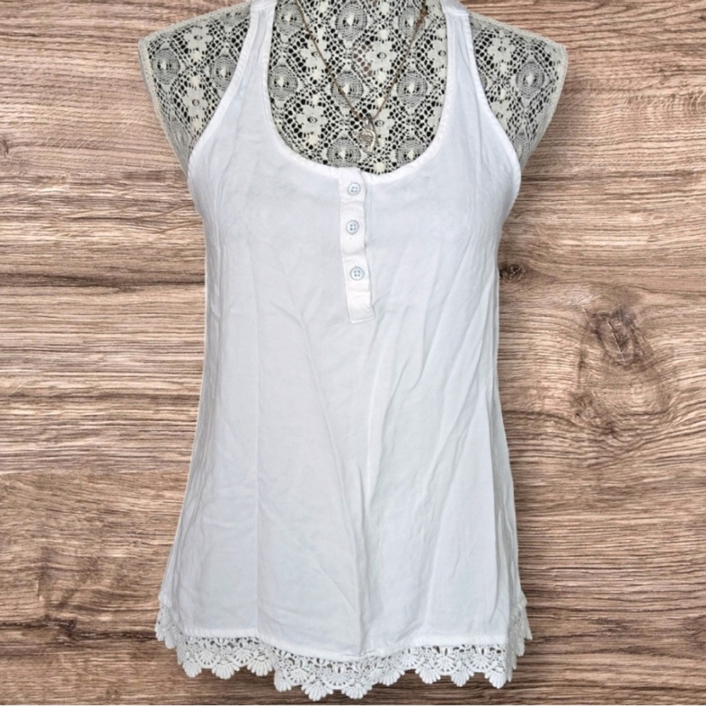 MAURICES White Lace Keyhole Long Tank Top, Size Small